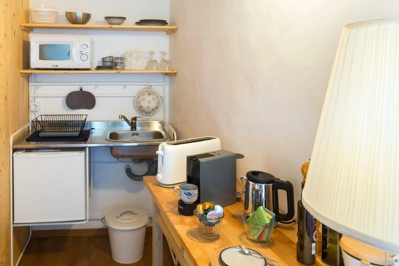 Mas De La Roda Bordils Bed & Breakfast